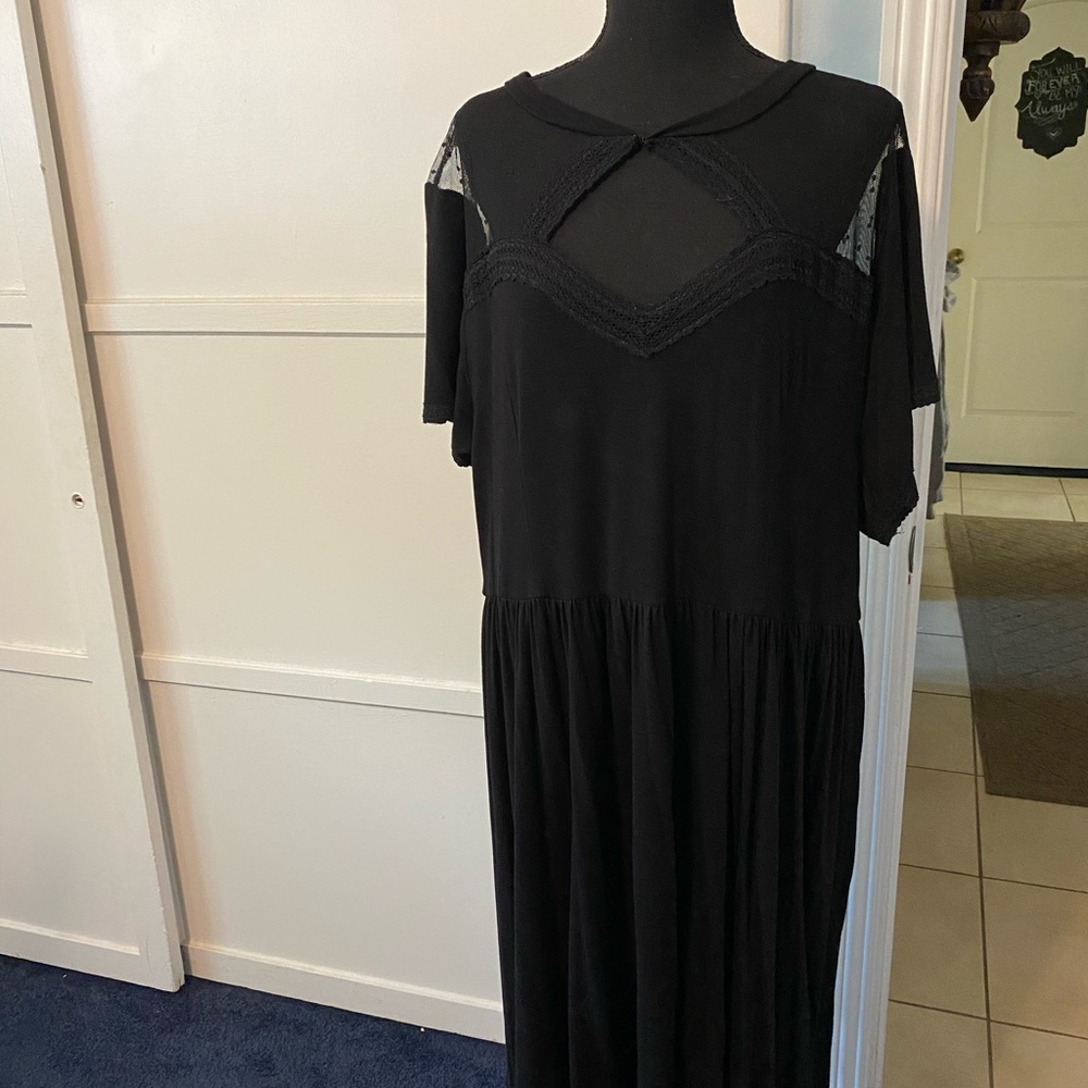 Polkadot mesh chest, back and sleeves